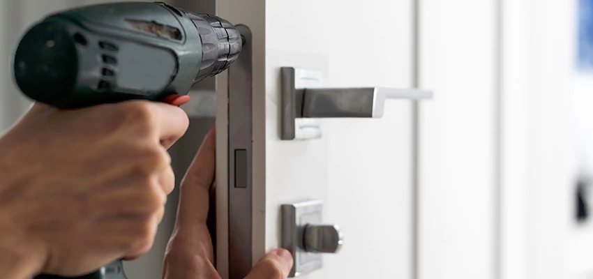 Locksmith For Lock Replacement Near Me in Lucerne Valley, CA